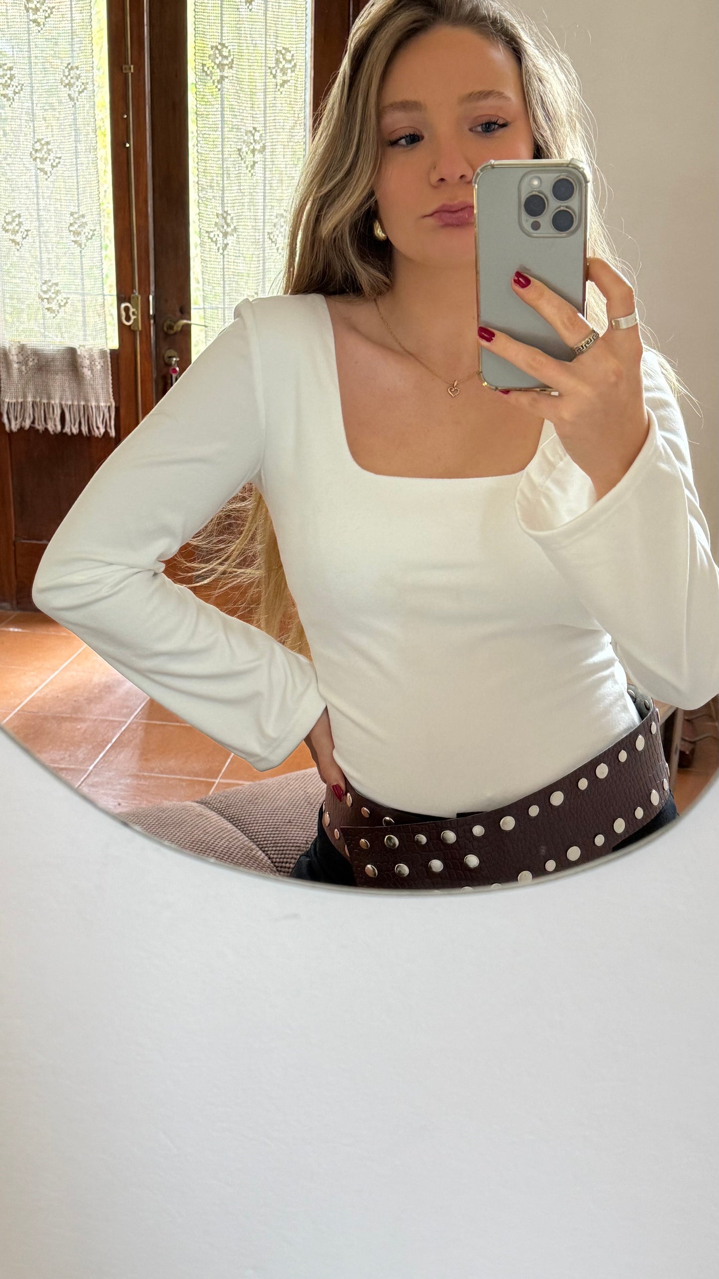 remera roma crudo
