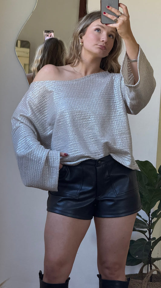 blusa mora metalizada plateada